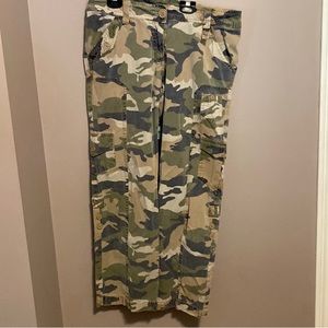 Ladies Camo Cargo Pants